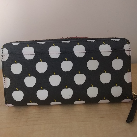 Kate Spade wallet - Picture 2 of 5